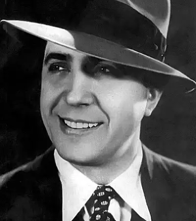Carlos GARDEL